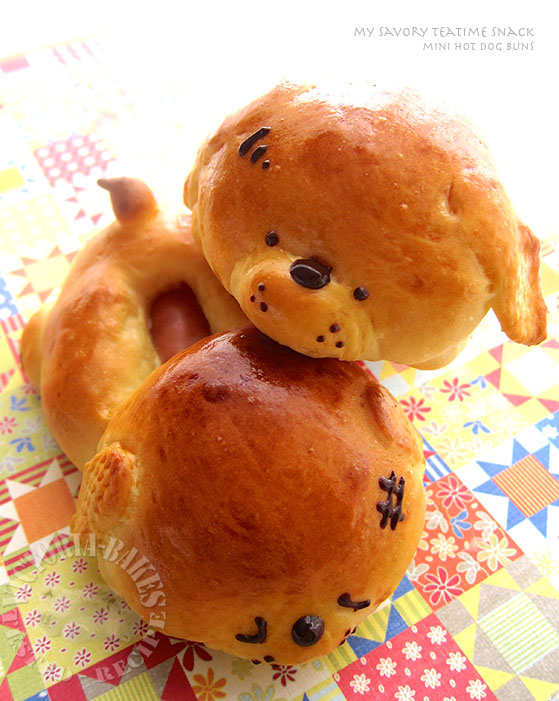 mini hot dog buns – Victoria Bakes